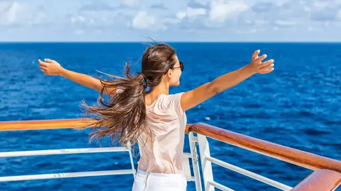 Cruising Solo: Tips for a Great Solo Cruise Experience